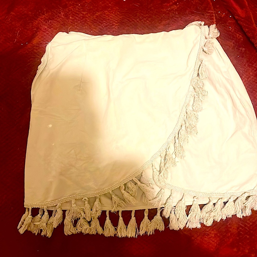 Fringed skirt